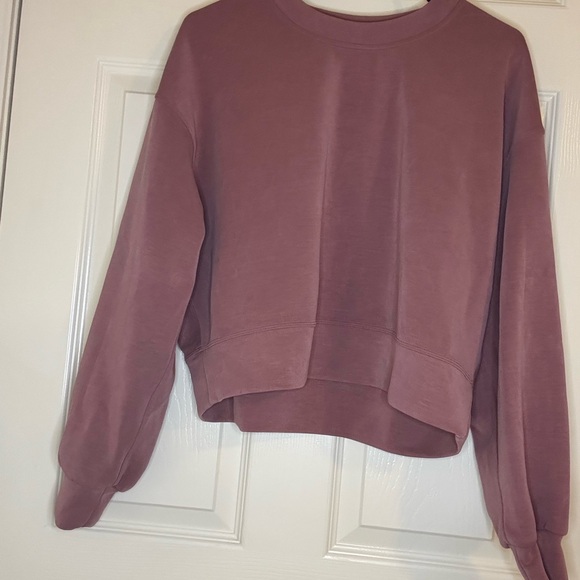 lululemon athletica Sweaters - Lululemon crewneck